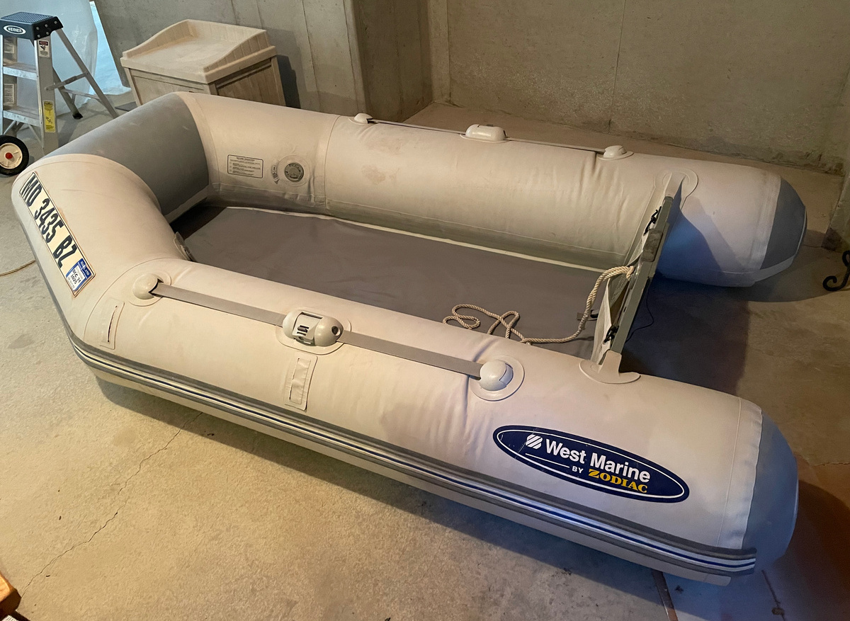Ohana-inflatable-tender-hr2-1FF62.jpg