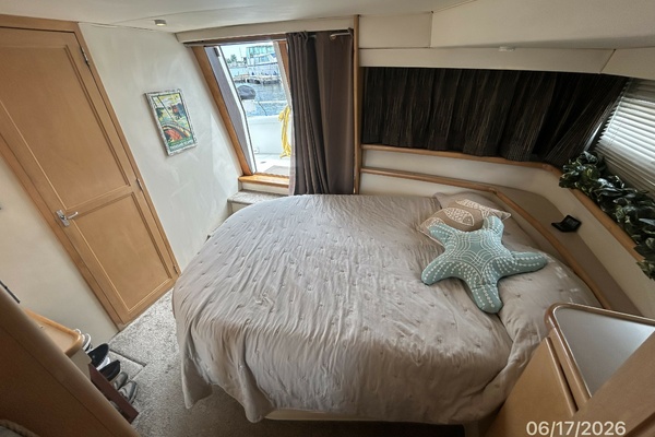 43_-Carver-Master-Stateroom-F3734.jpg