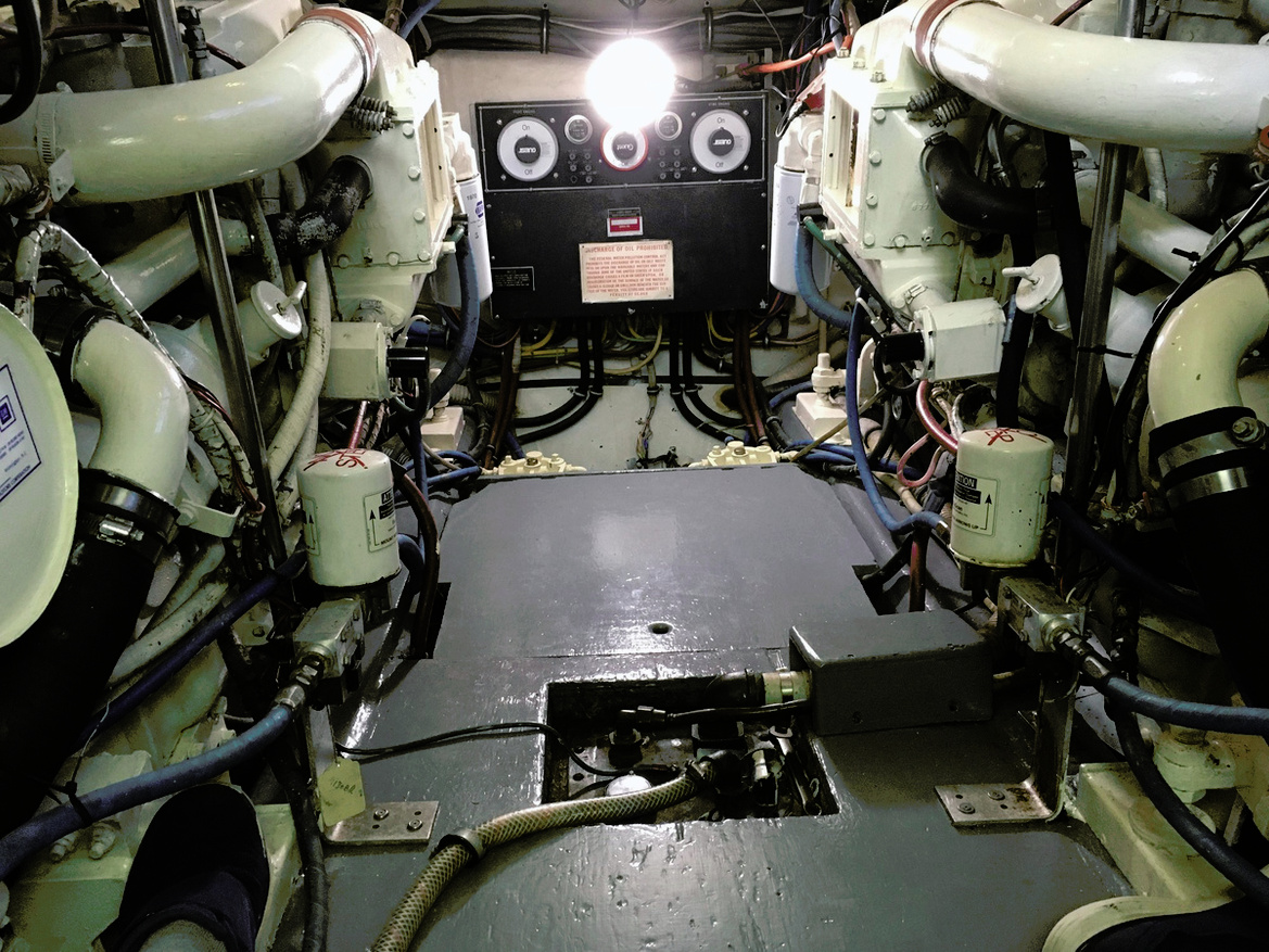 MT-POCKETS-ENGINE-ROOM-LOOKING-FORWARD-3494C.jpeg
