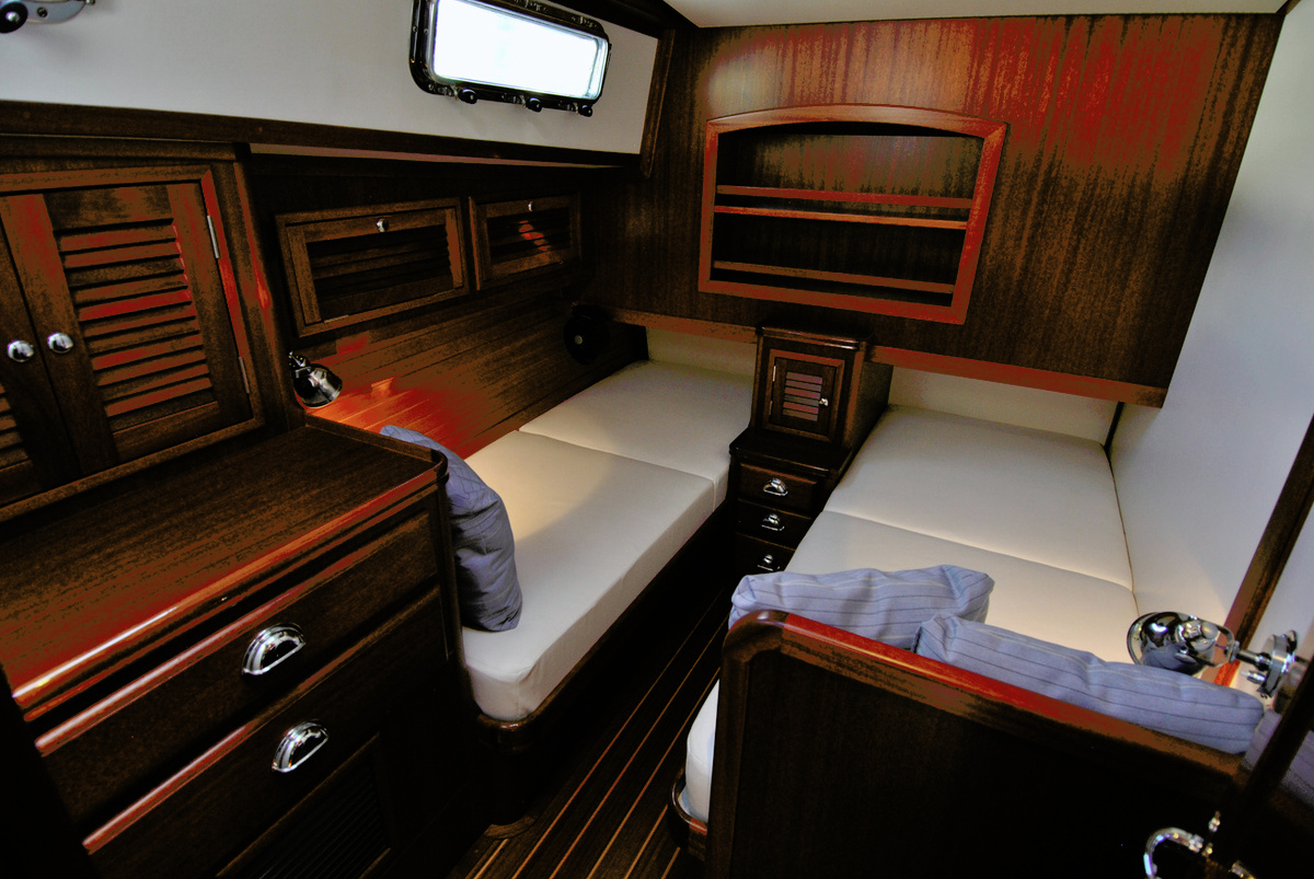 9-Guest-Cabin-7BE14.JPG