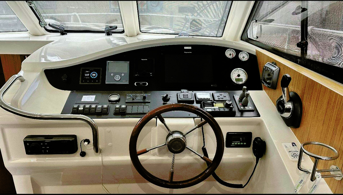 9-768B8.jpg