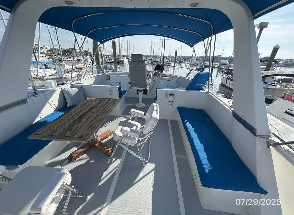 Extra Credit flybridge fwd hr1 7-29-25.jpg