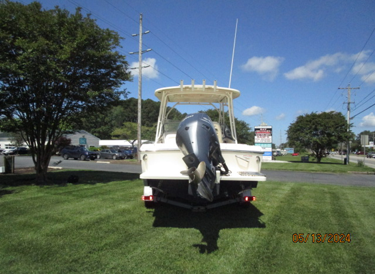 22_ Grady-White aft profile 5-13-24.JPG