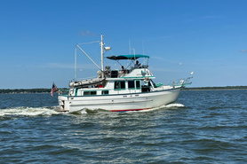 Image of 38' Marine Trader  1989 38 Double Cabin  