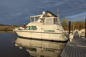 Image of 1989 Hatteras 40' DC - PRICE LOWERED!