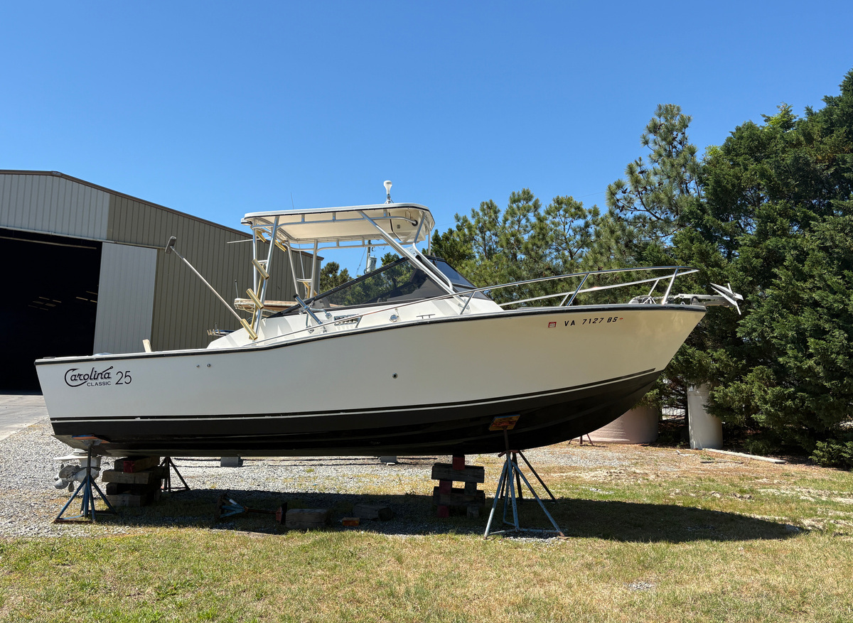 Image of 1996 Carolina Classic 25'   