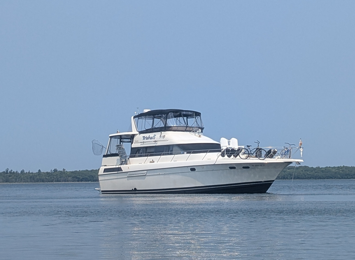 Image of 1991 Silverton 46 Motor Yacht Ready for Looping