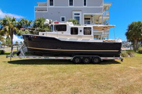 Image of 31' Ranger Tug Sedan Luxury Edition 