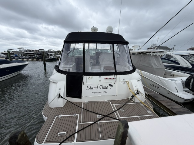 Cruiser-370-stern-51457.jpeg