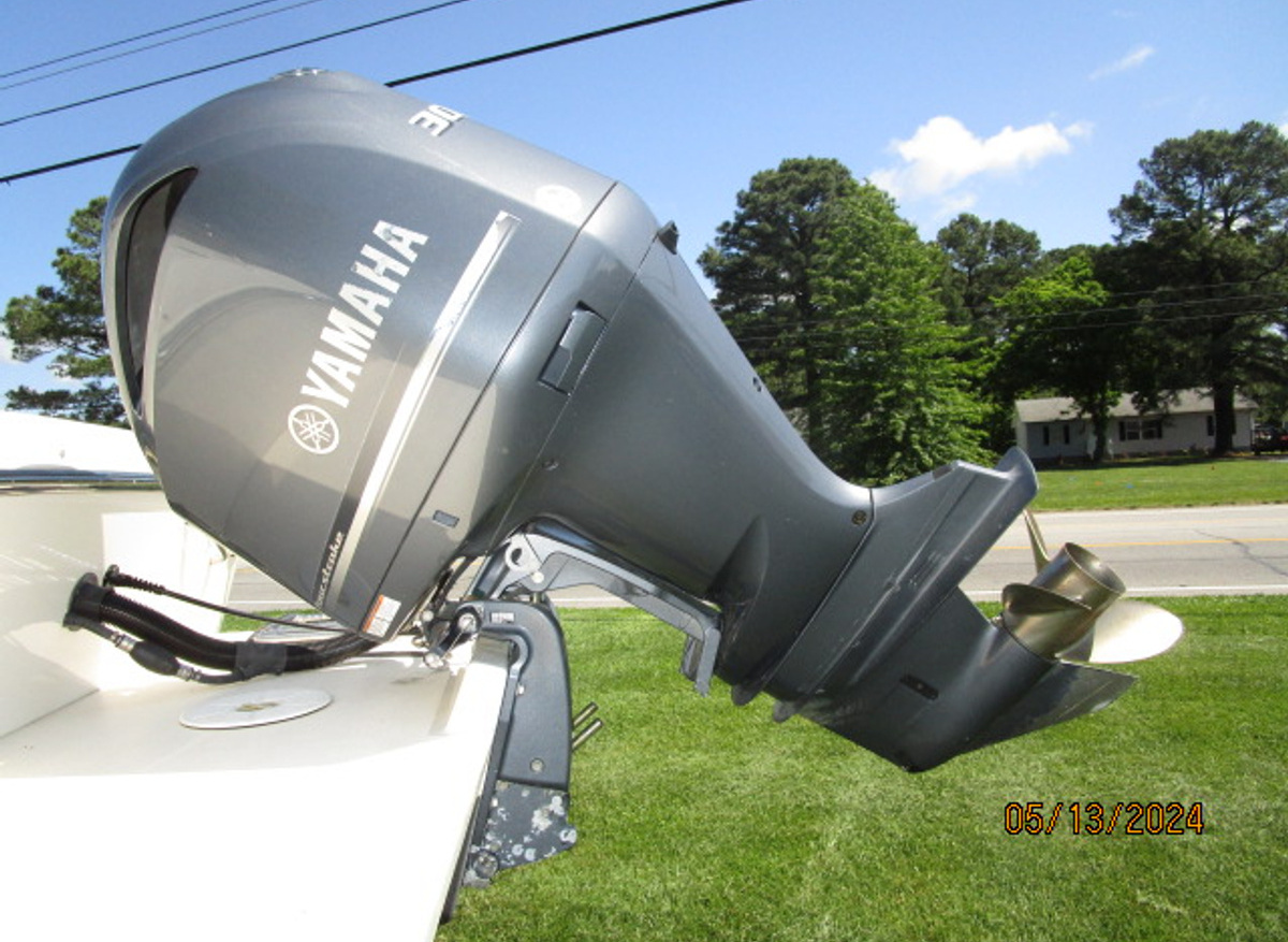 22_ Grady-White outboard1 5-13-24.JPG