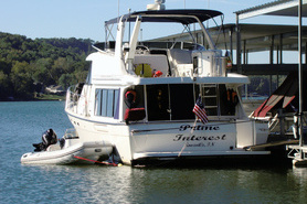 Image of 2001 Bayliner 4788 Pilot House Motor Yacht.  2022 Gold Looper