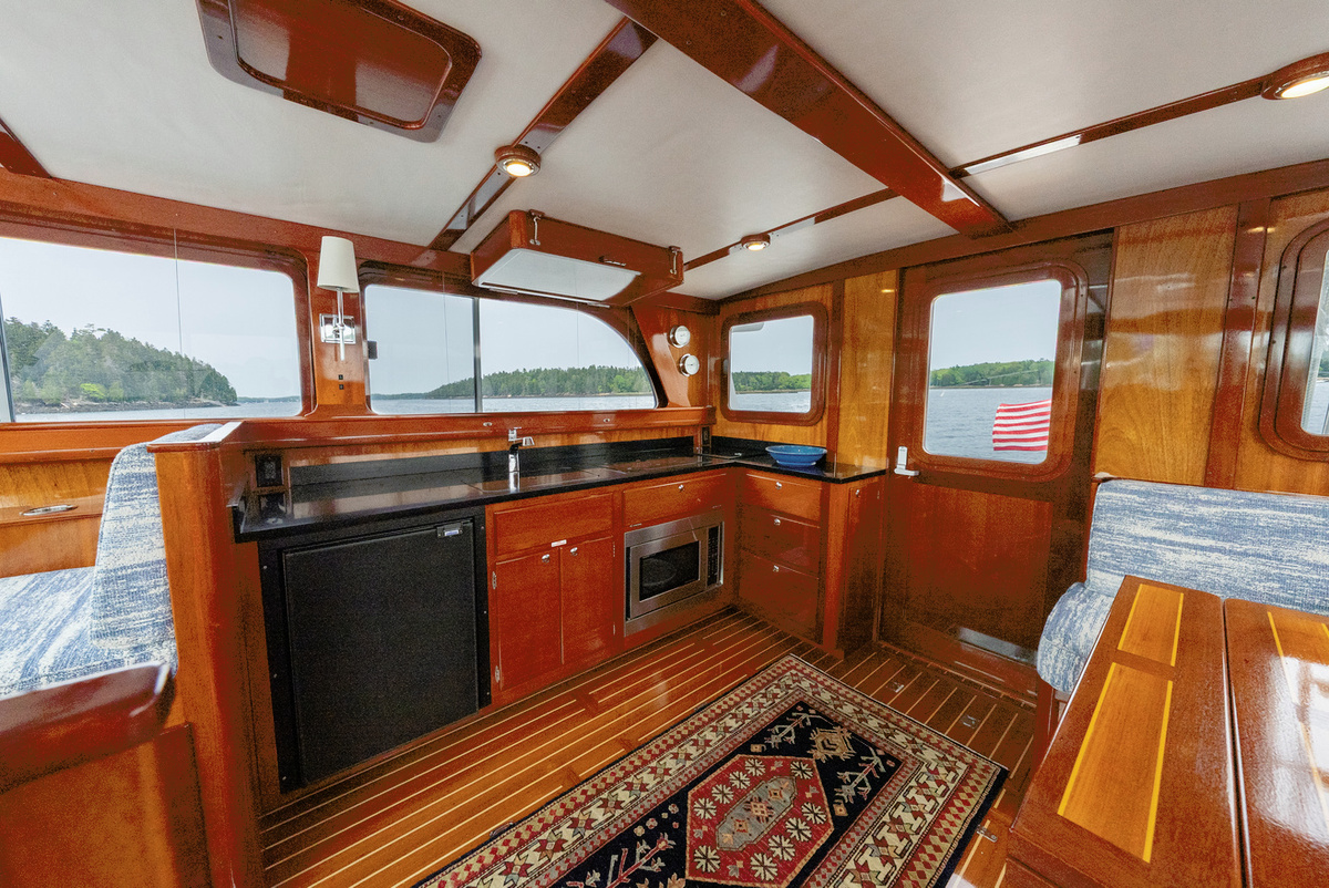 5-Galley-4B3D0.jpg