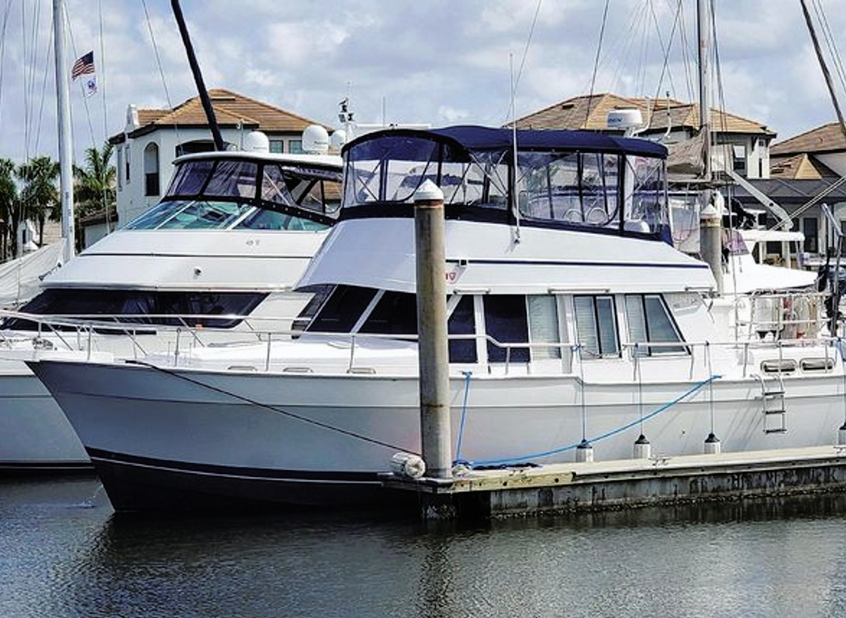 Image of 1999 Mainship 430 Aft Cabin 3SR