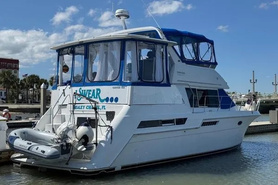 Image of 1998 Carver 405 Motor Yacht
