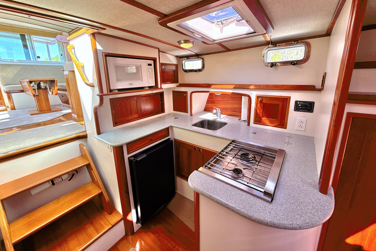 16-Galley-5C8A1.jpeg