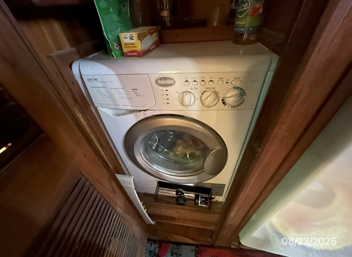 No-Regrets-washer-dryer-hr1-8-22-25-CFEE7.jpg