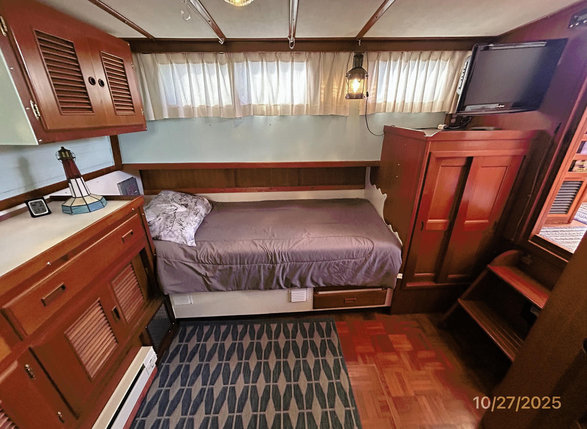 Altamira-master-stateroom-port-hr1-10-27-25-890DA.jpg