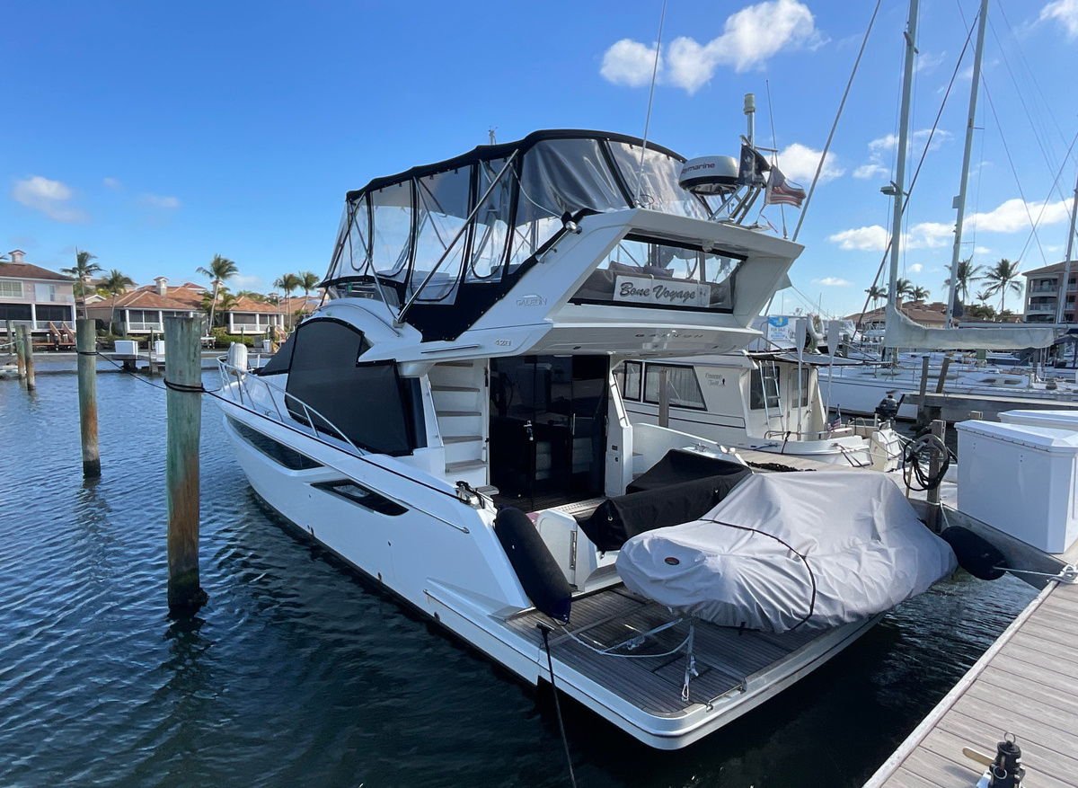 Image of Galeon 420 Fly now for sale