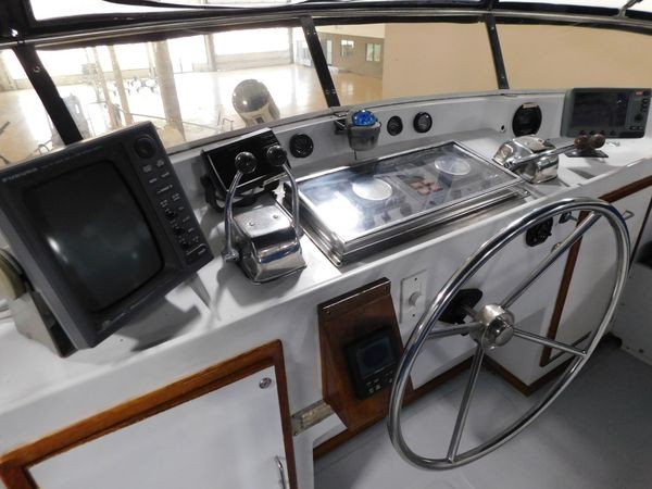 Flybridge-53180.jpg