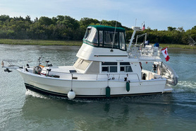 Image of 2003 Mainship 390 Trawler. Loop Ready!