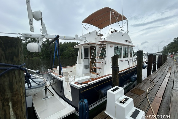 42_-Sabre-starboard-aft-profile-8B2CC.jpg