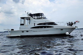Image of 2003 Carver 444 Cockpit Motor Yacht For Sale - Aft Cabin