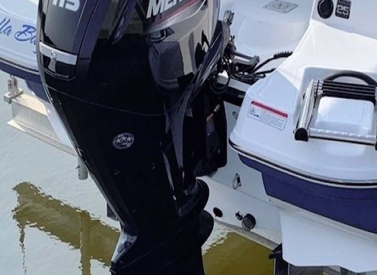 1005 Bella Bay Motor.jpg