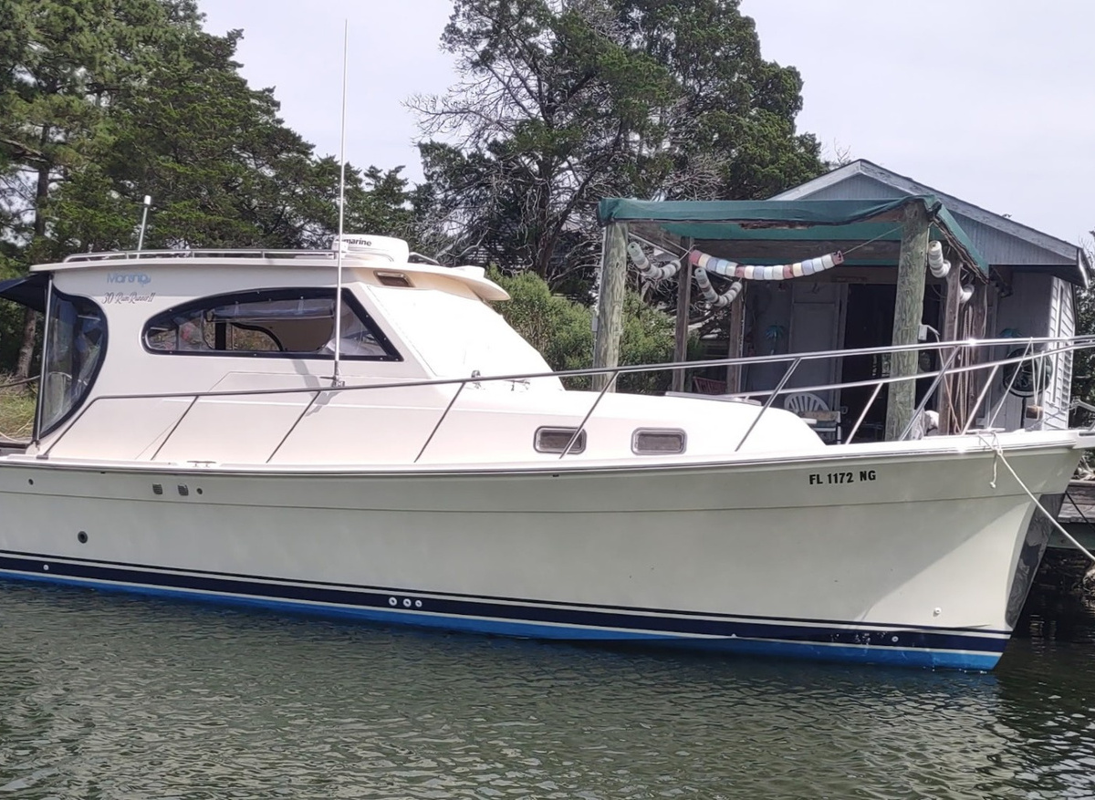 Image of 2005 Mainship 30' 