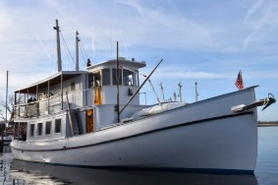 Image of Home-Built 59ft Diesel/ Hybrid Trawler Houseboat in Edenton NC