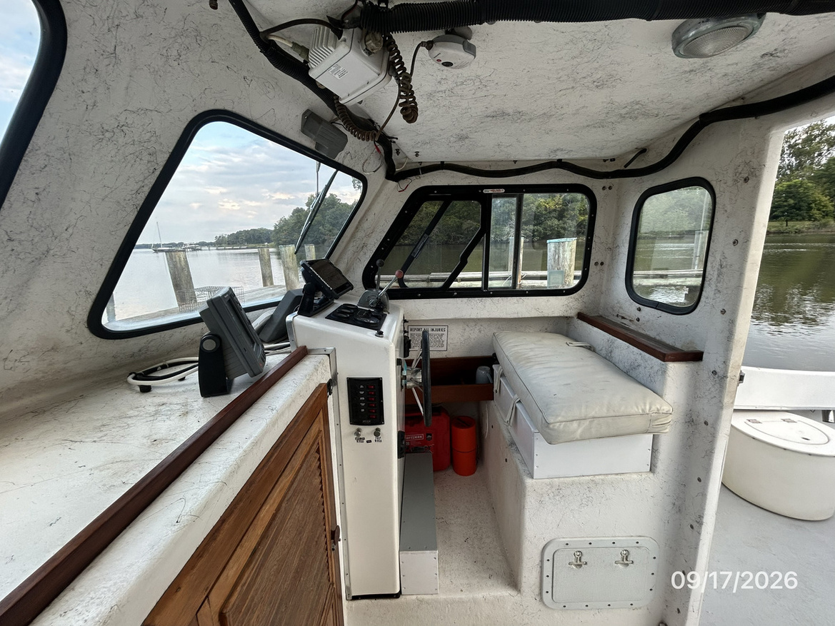 MS-pilothouse-stbd-hr1-9-17-26-45BDE.jpg