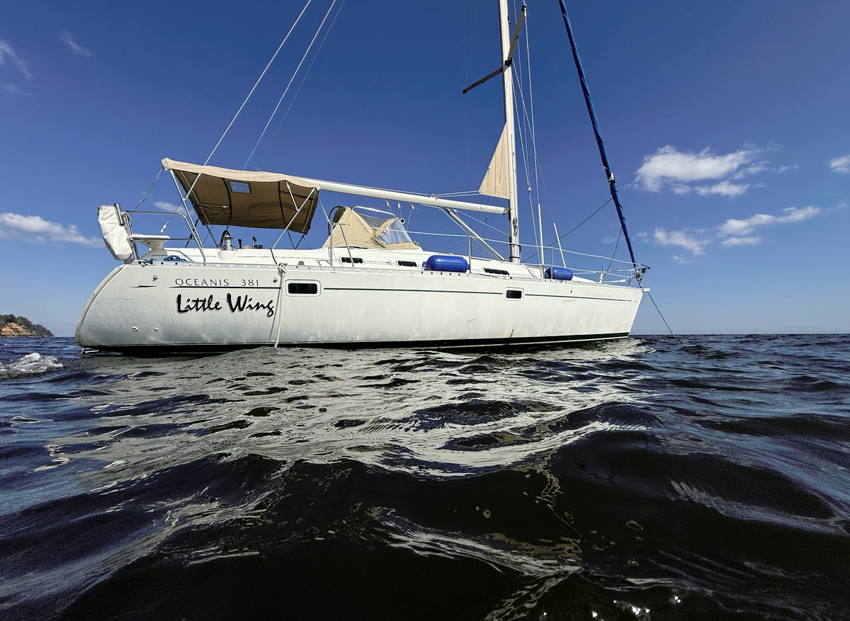 Image of 38' Beneteau  1998 Oceanis 381  