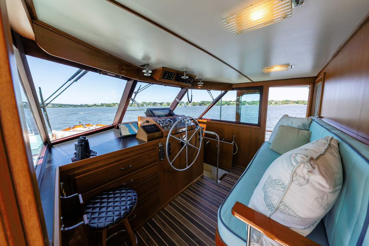10-Wheelhouse-F7FB3.jpg