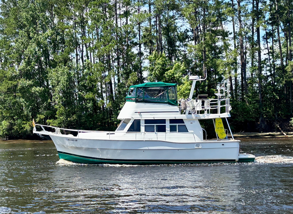 Image of Loop Ready Mainship 390