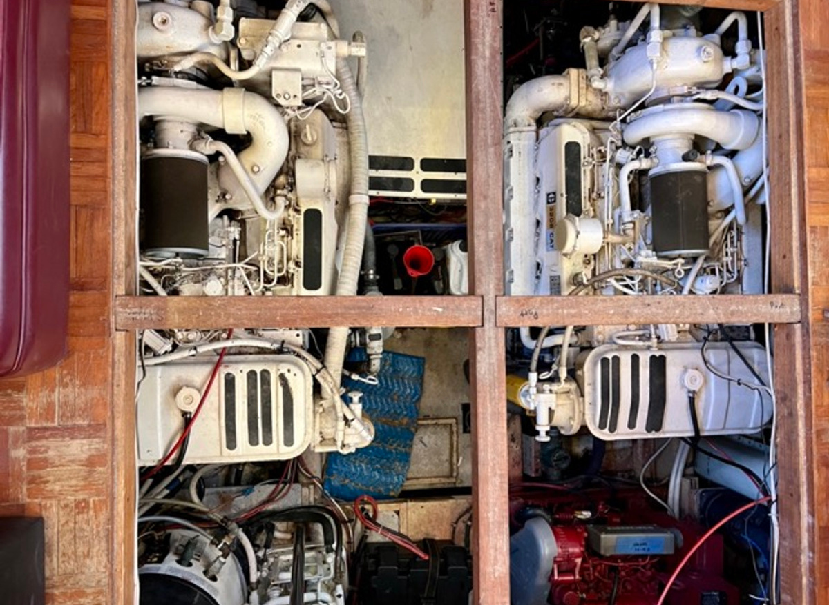 39 Nirvana 1987 Jefferson 42 Engine Room 1 Medium.jpeg