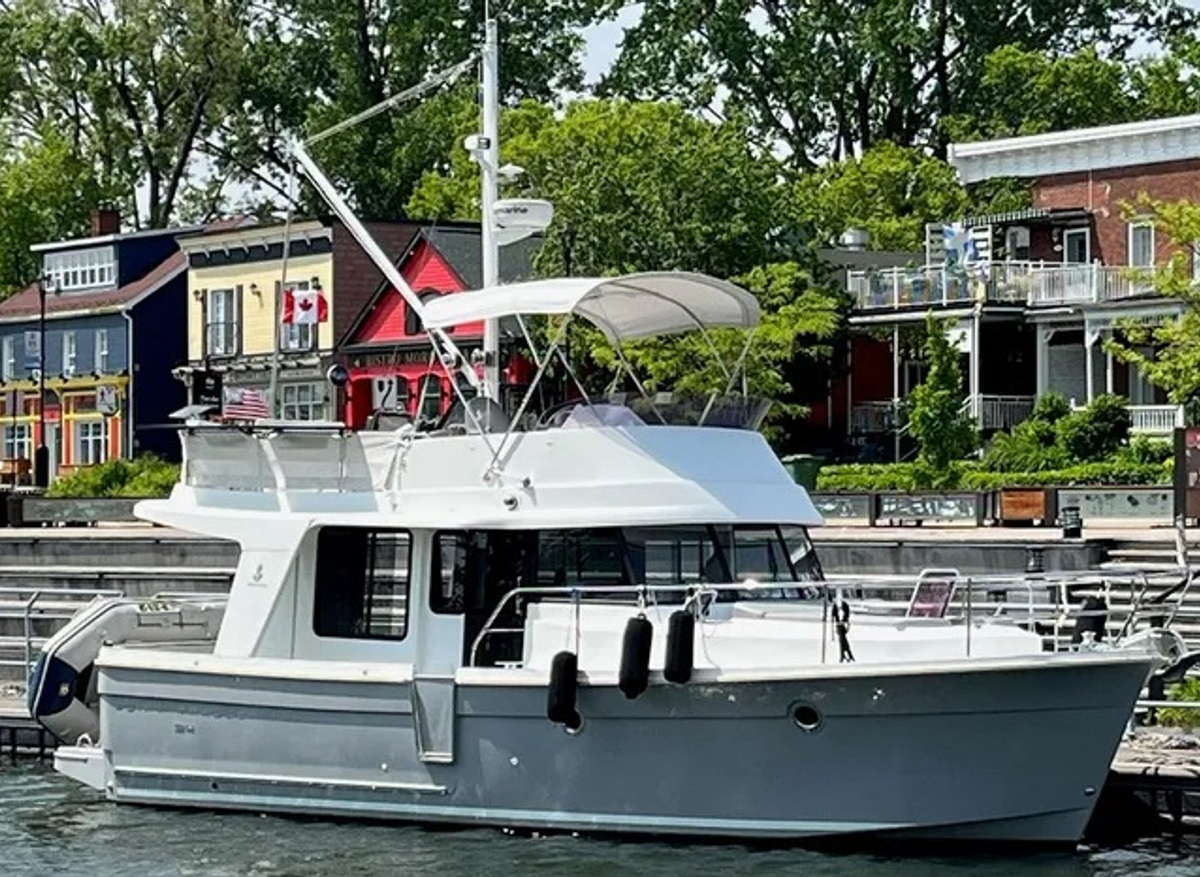 Image of 2015 Beneteau Swift Trawler 34
