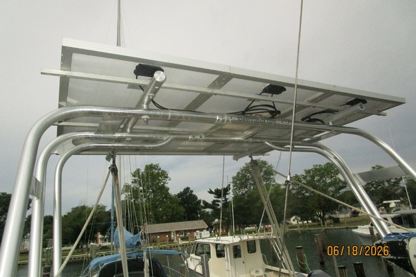 37_-Tayana-solar-panels-39714.jpg