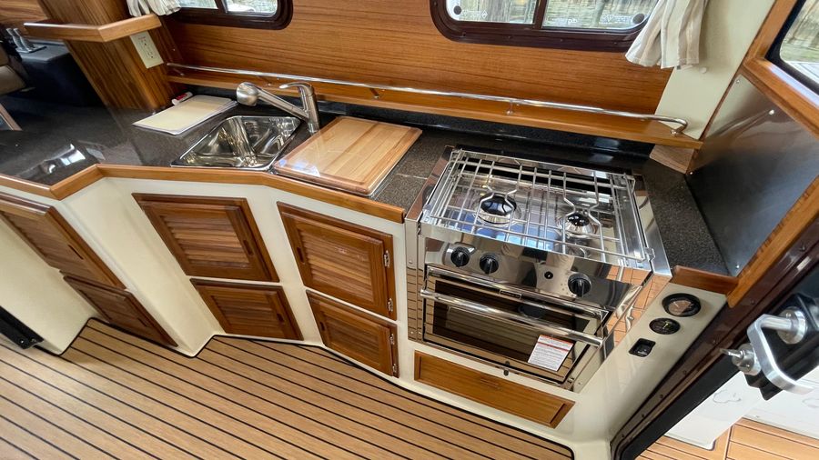 interior-4-C21BF.jpg