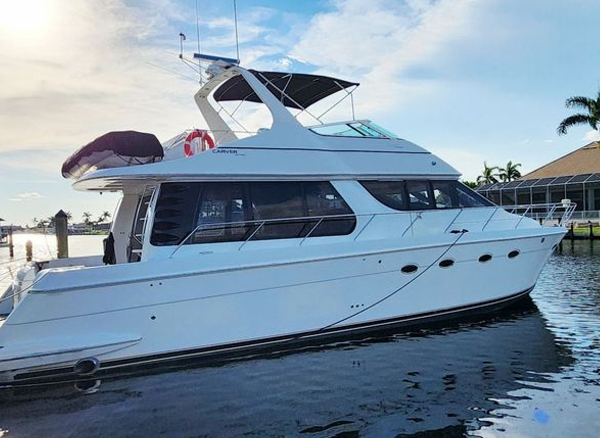 Image of 1999 Carver 530 Voyager Pilothouse