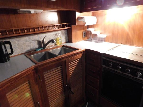 Galley-8DBA6.jpg