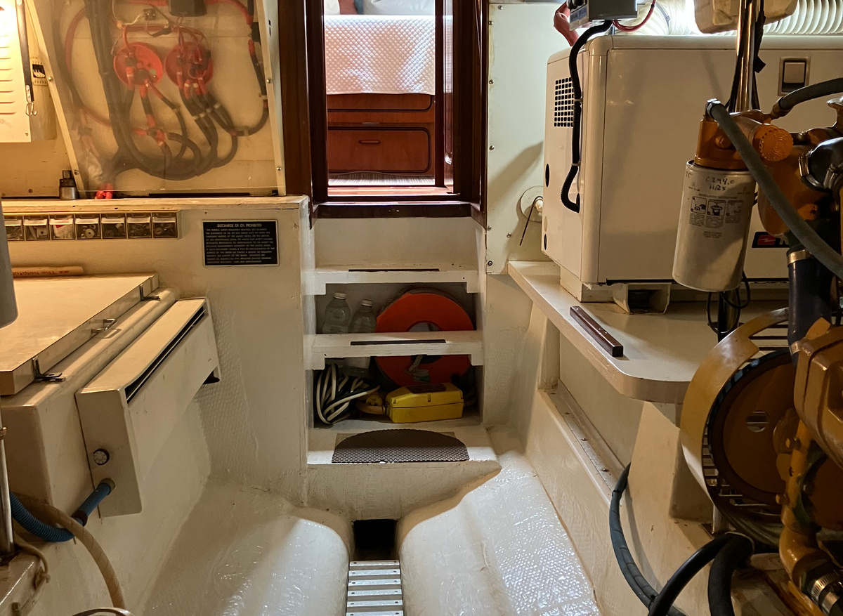 Engine-Room-1-D7C8B.jpg