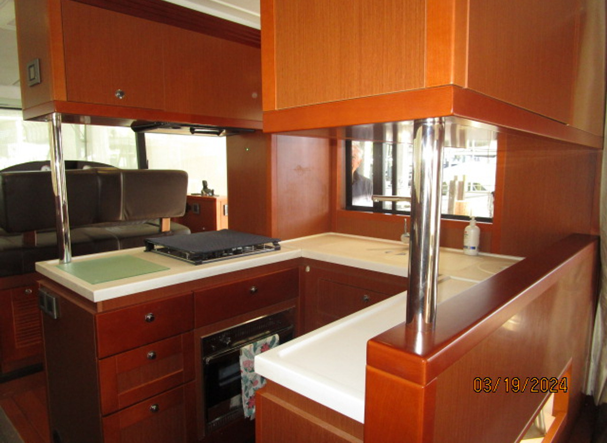 Dove galley2 3-19-24.JPG