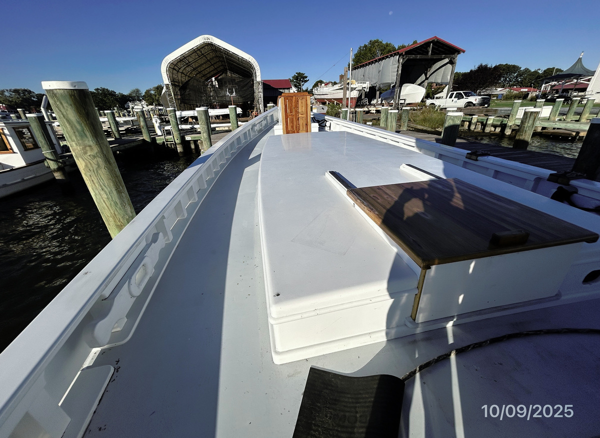 Choptank-foredeck-hr2-10-9-25-CB21A.jpg