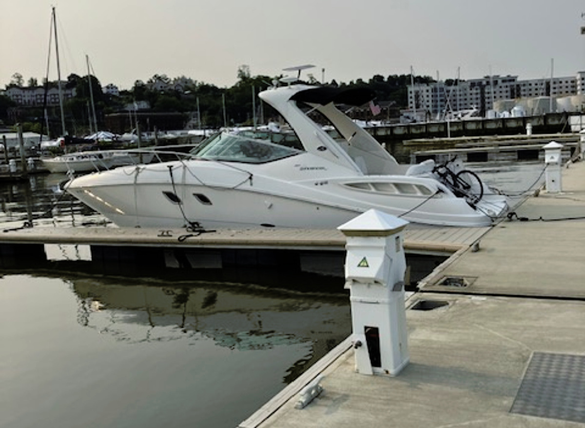 Boat2.jpg 1