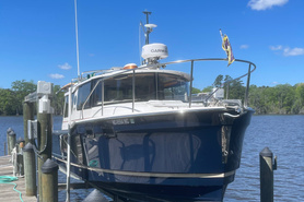 Image of Ranger Tug R27 Luxury Edition