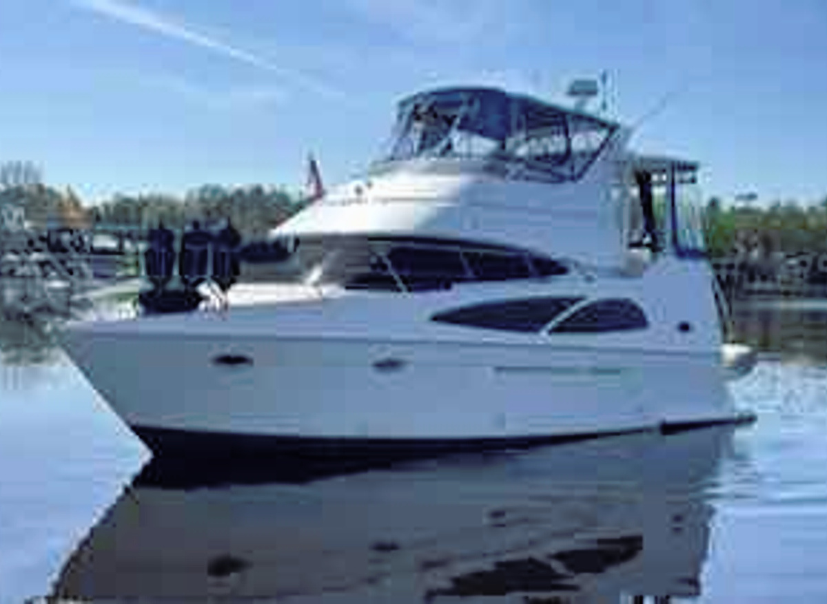 Image of 36 ft Carver  2005 366 MY  