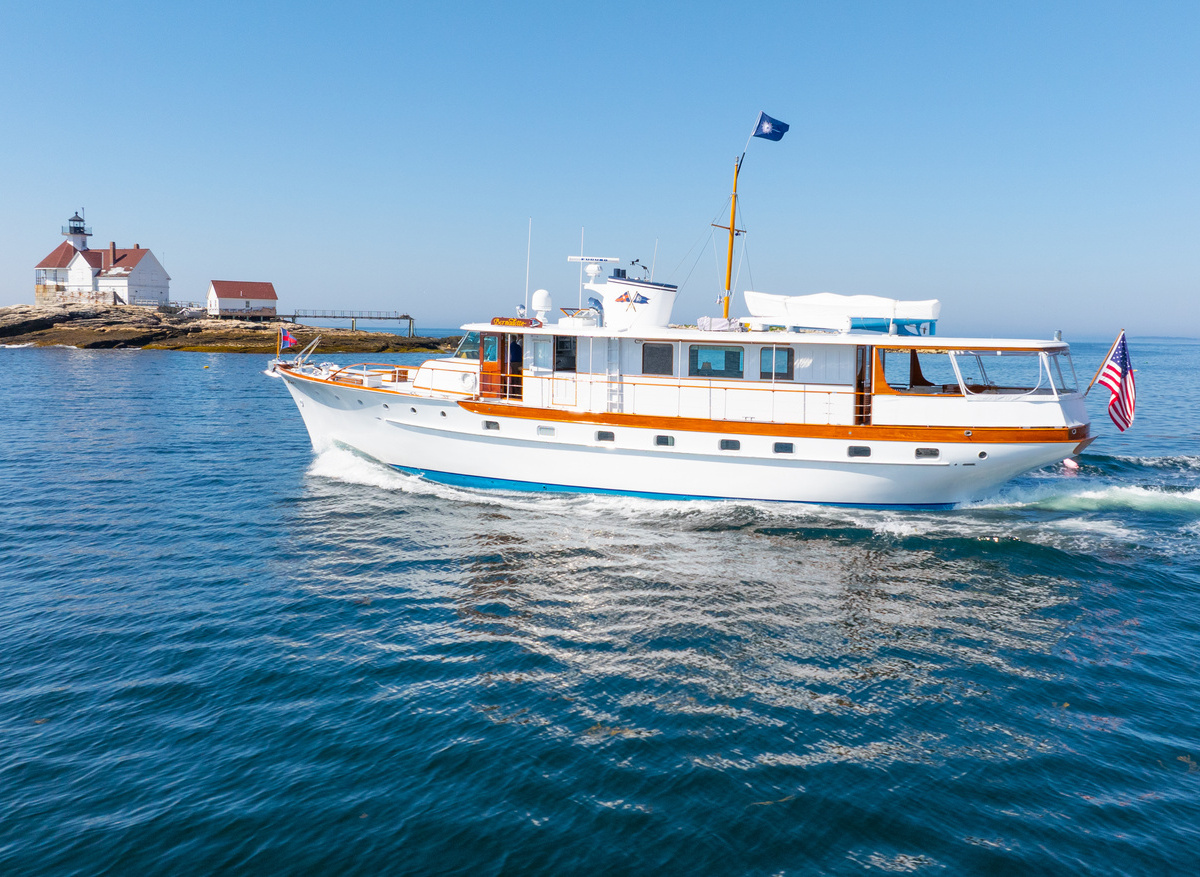 Image of 71' Trumpy 1958 BERNADETTE 