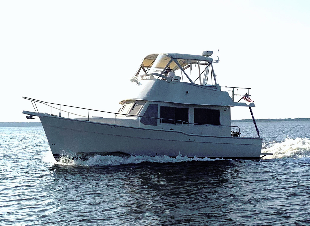 Image of 2006 Mainship 34 Trawler