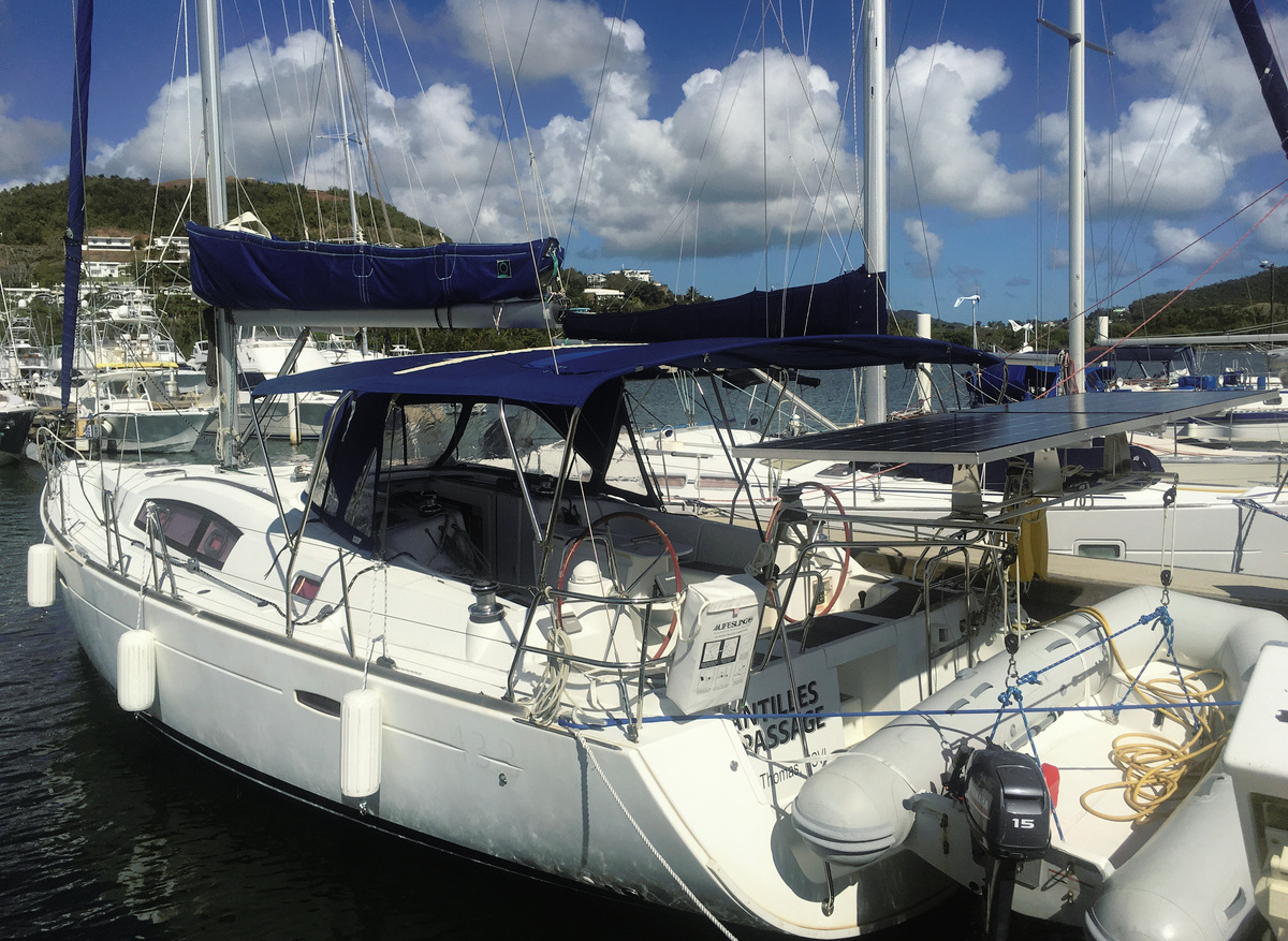 Antilles Passage port aft profile hr1.jpg