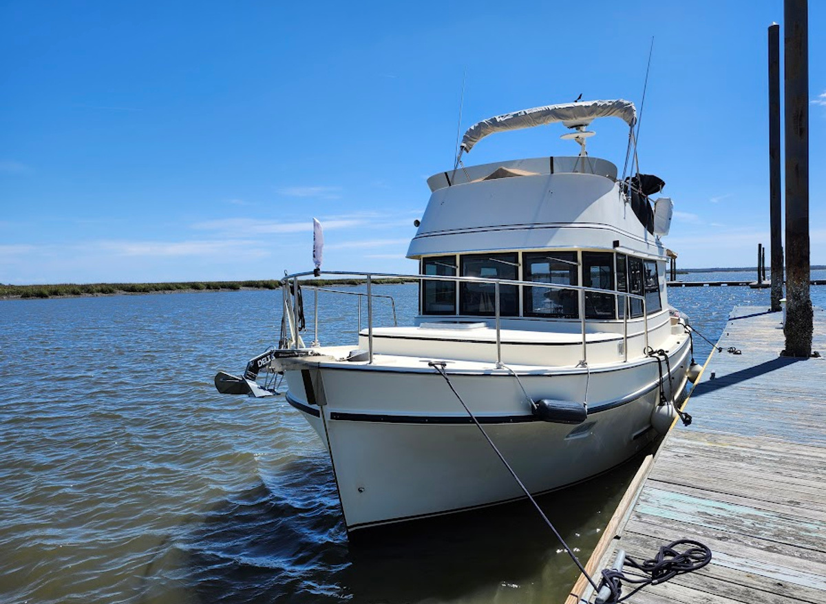 Image of Camano Trawler 2004