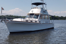 Image of 1996 Grand Banks Eastbay 40 Flybridge 